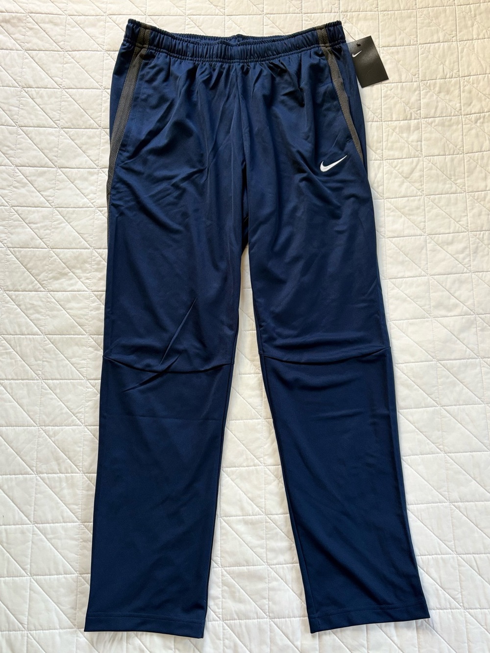 Nike Lightweight Navy Blue Athletic Training Pants - Women’s Size Large NWT